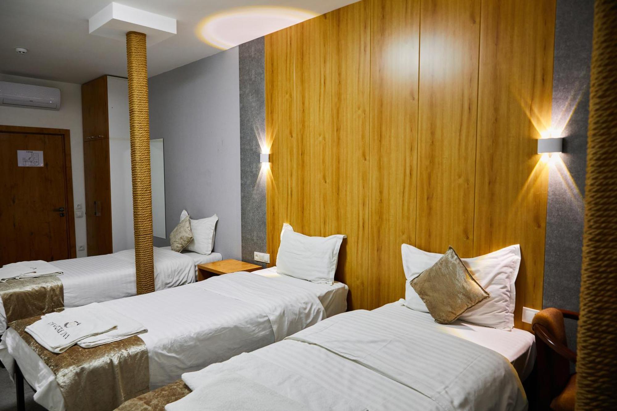 Art Plaza Hotel Tashkent Exterior photo